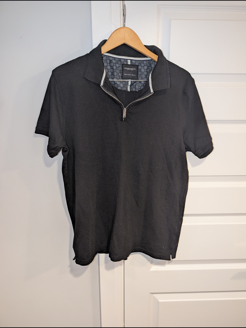 Denim & Flower Black Short-Sleeve Zip Polo